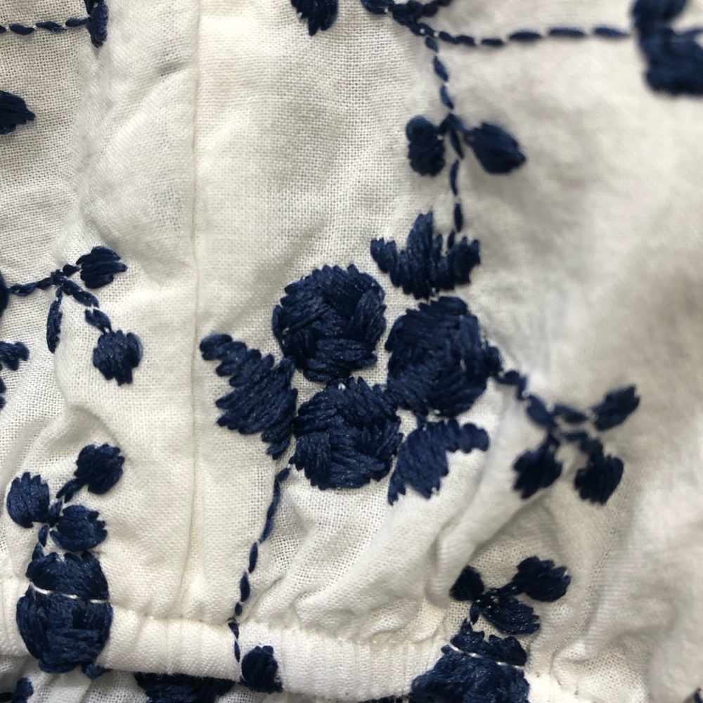 Zara Embroidered Ruffle Crop Top - Picture 14 of 15
